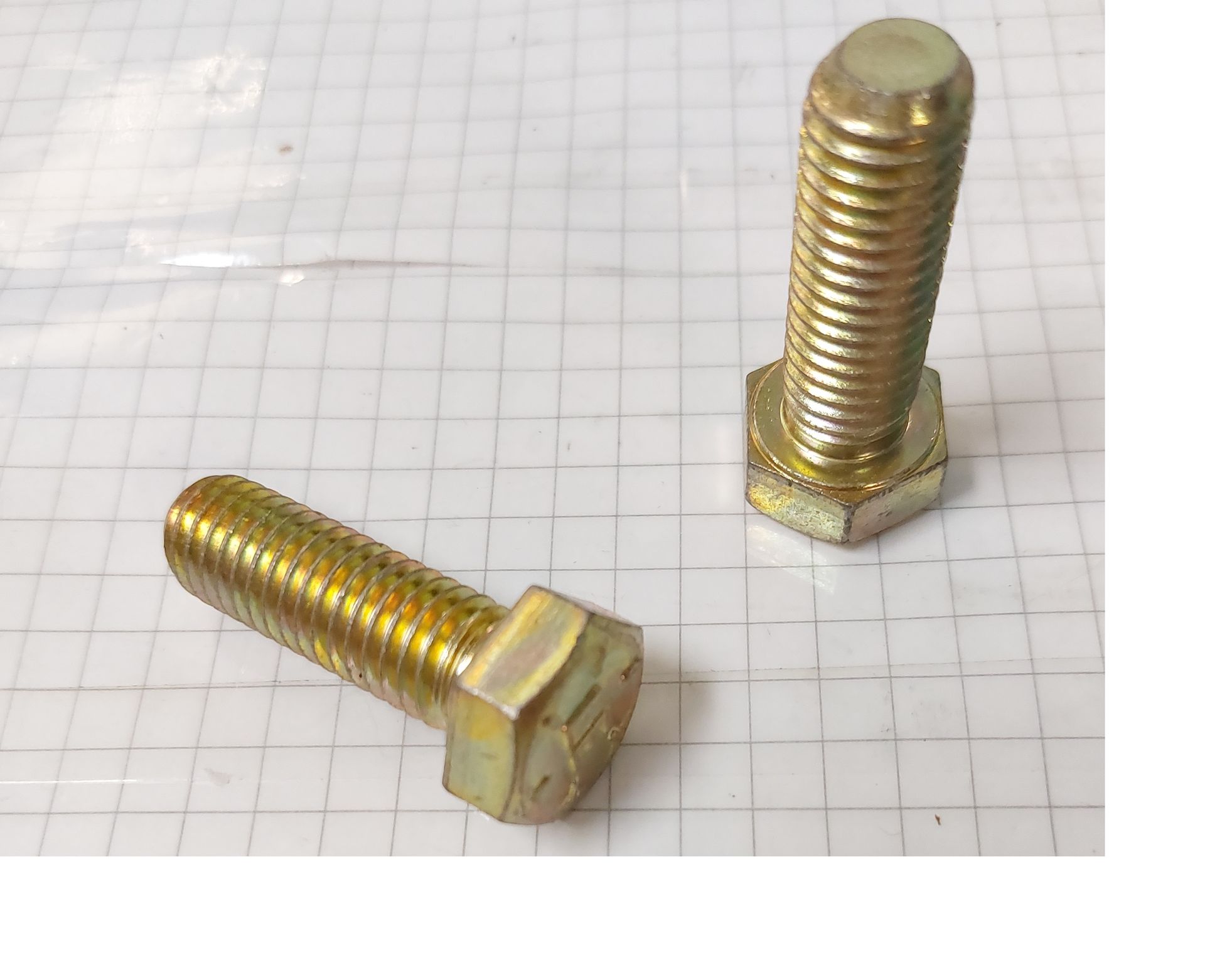 [HHCS 1/2 - 13 X 1 1/2] WA01030