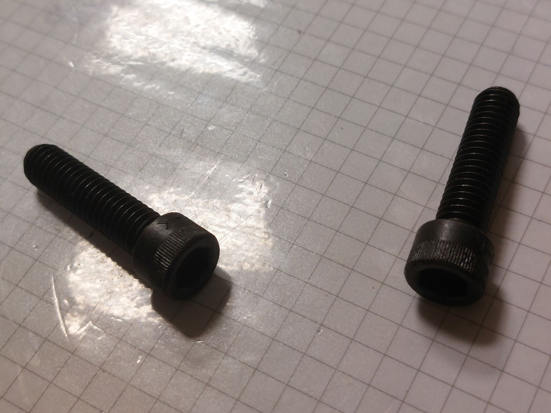 [SHCS 3/8 - 16 X 1-1/2"] WA01740