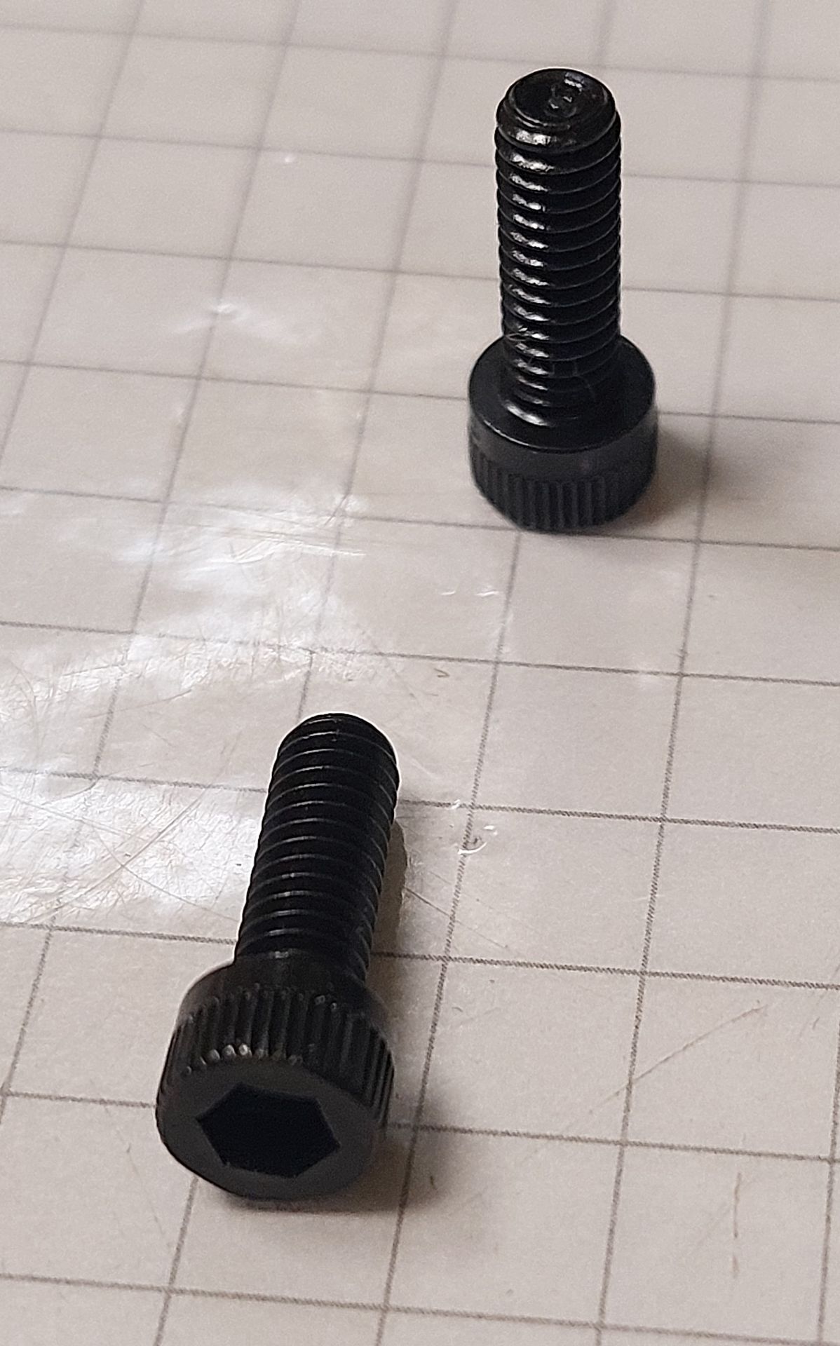 [SHCS #8-32 X 1/2"] WA02211