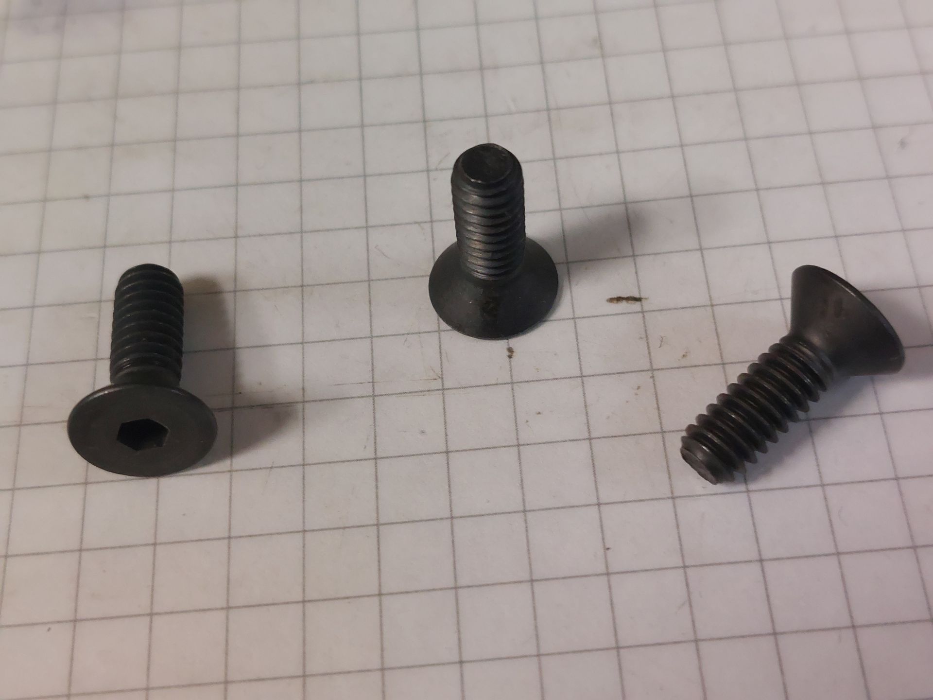 [1/4" - 20 X 3/4" FHCS] WA08935
