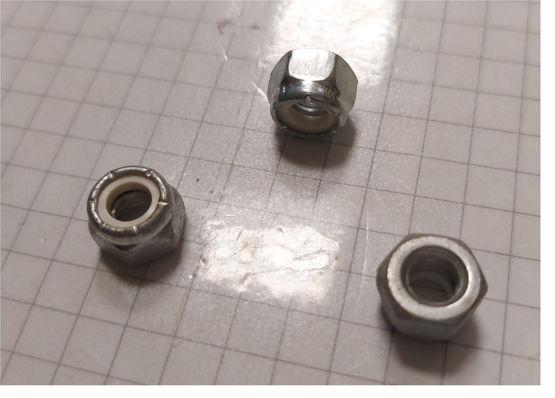 [NYLOC NUT 1/4 - 20] WA24942
