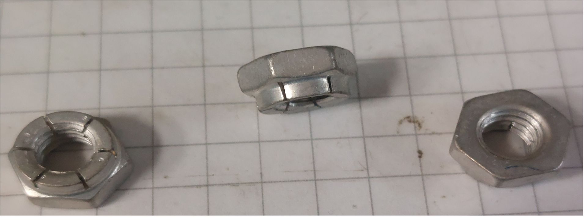 [FLEX LOC NUT 5/16 - 18] WA26024