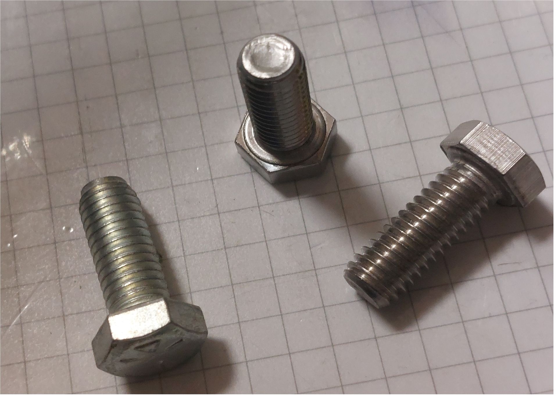[HHCS 3/8 - 16 X 1 GR 5] WA45895