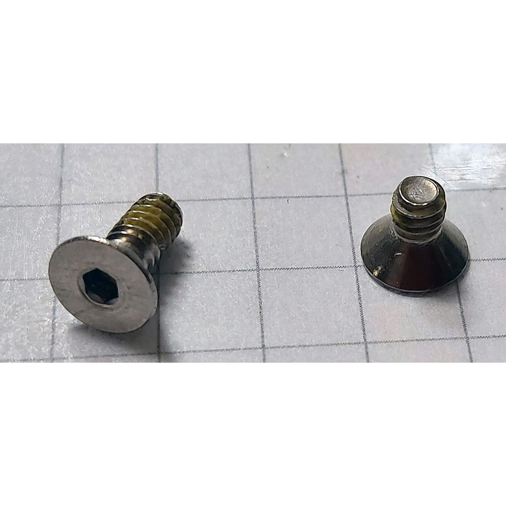[HSFHCS #6 - 32 X 1/4 (SHORTER VERSION FOR GLUE PANS)] WA83947/S