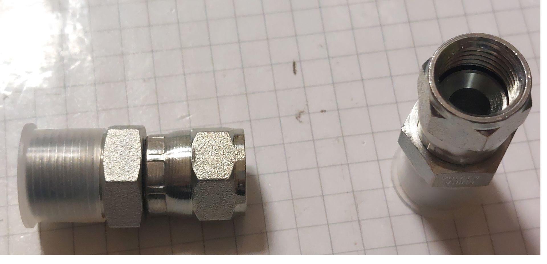 [CONNECTOR, SWIVEL] WA85615