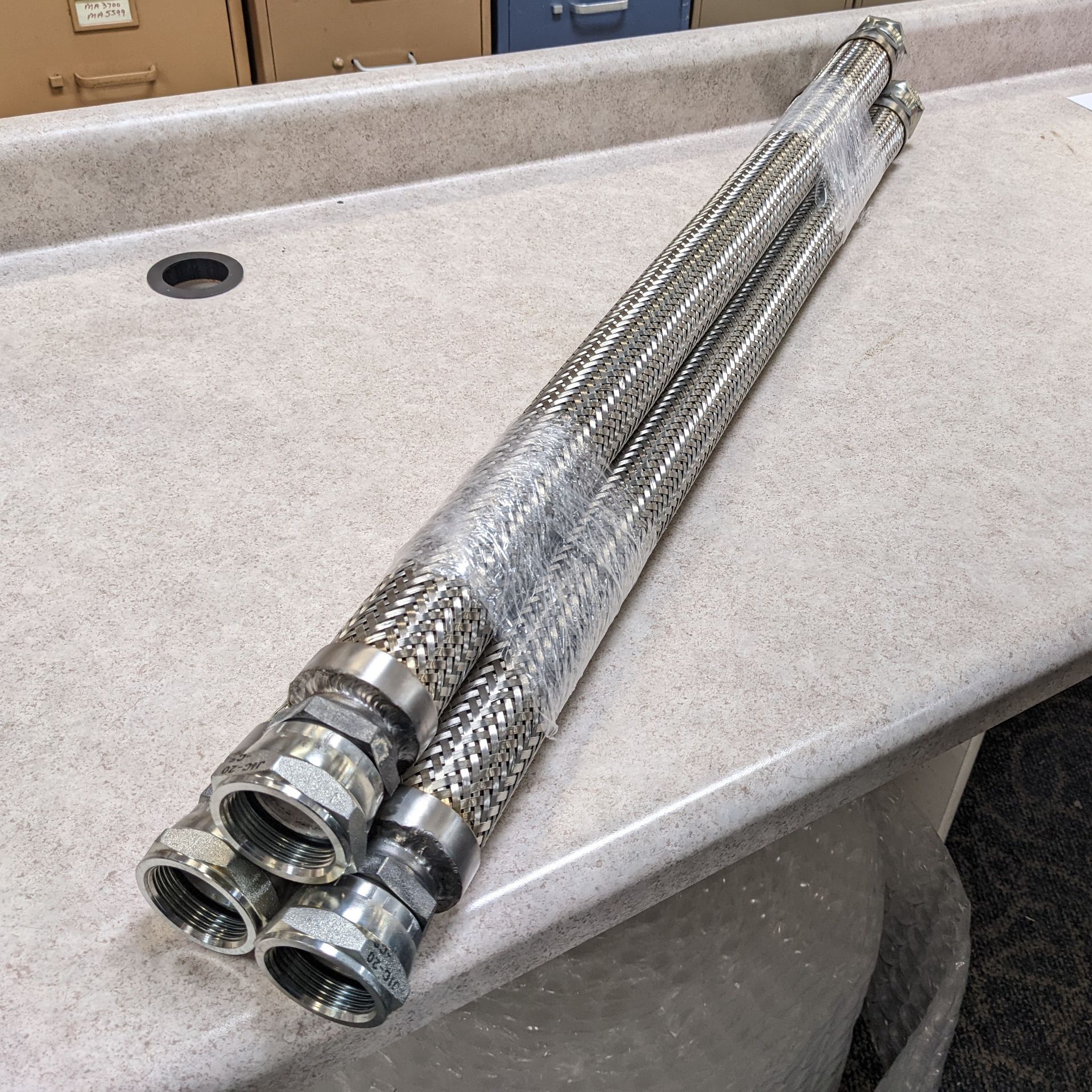 [STEAM HOSE 1-1/4" X 36" --- 172 PSI 400F steam] MA4195/36