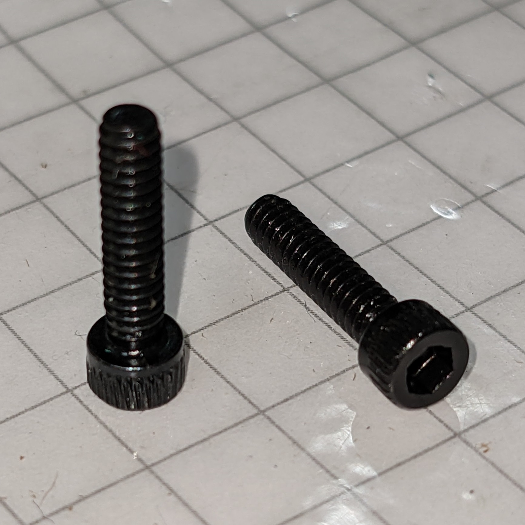 [4-40X1/2 HEX SOCKET HEAD CAP SCREW] R55624-SCREWS