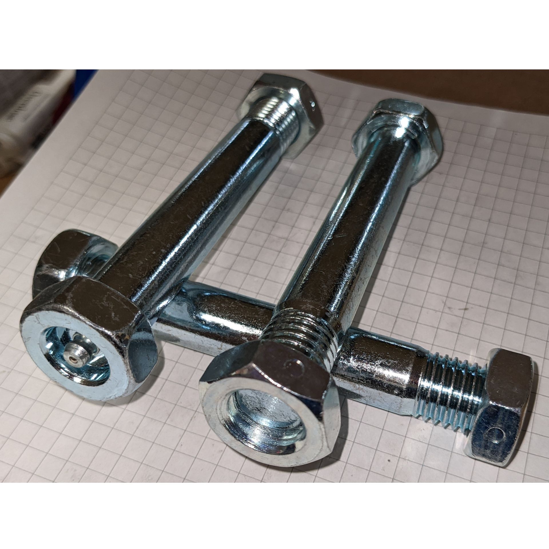 [Hollow Wheel Axel & Nut 3/4 x 4-3/4"] WA85696/L