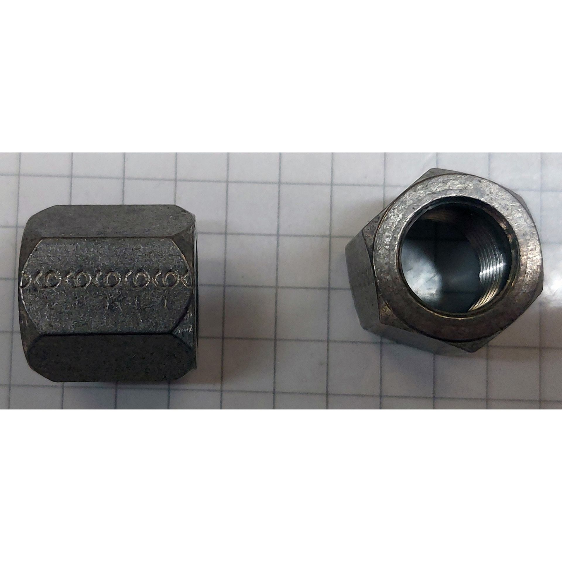 [SLEEVE FOR 3/8" HYDRAULIC TUBING] WA19498