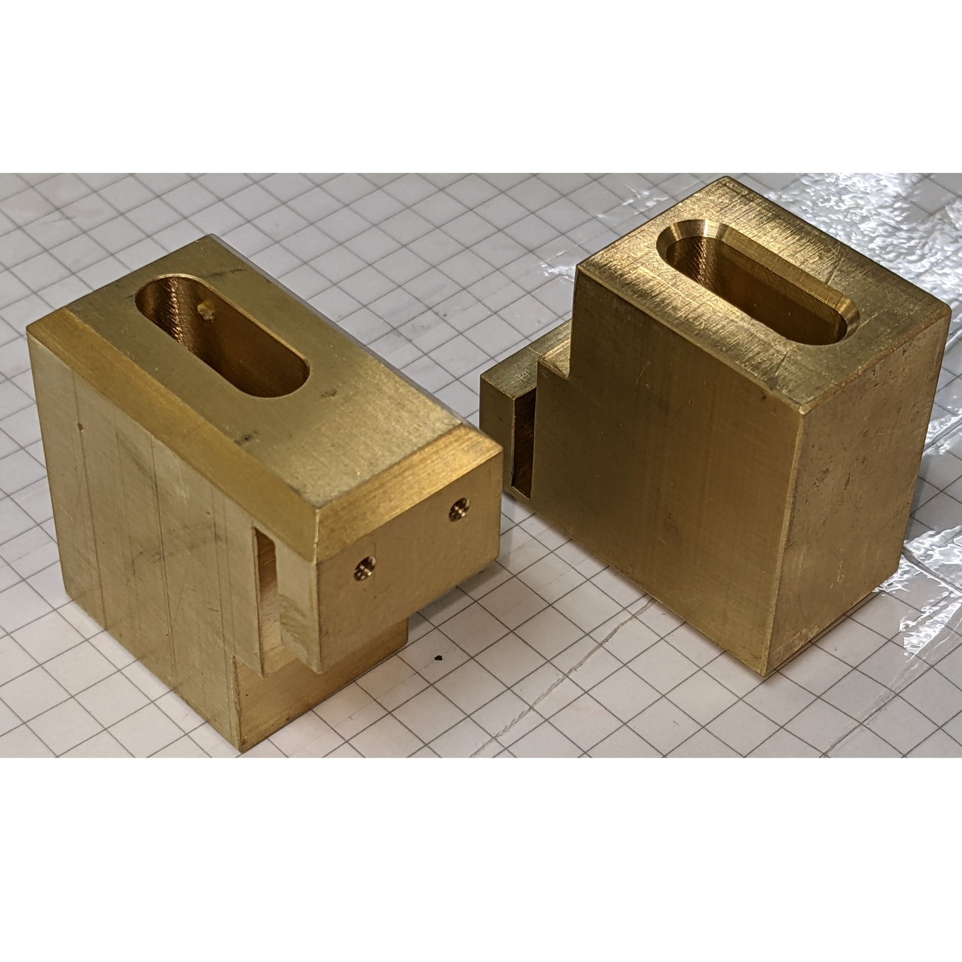 [BRASS SLIDE GUIDE] R36820E