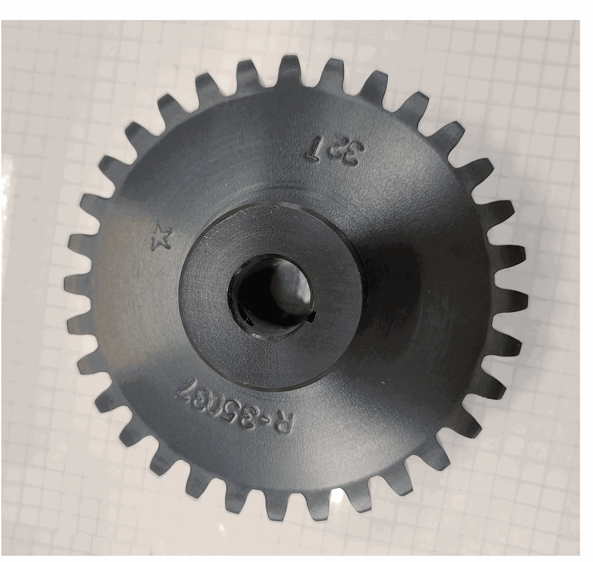 [GEAR ALUM. 32T] R35037