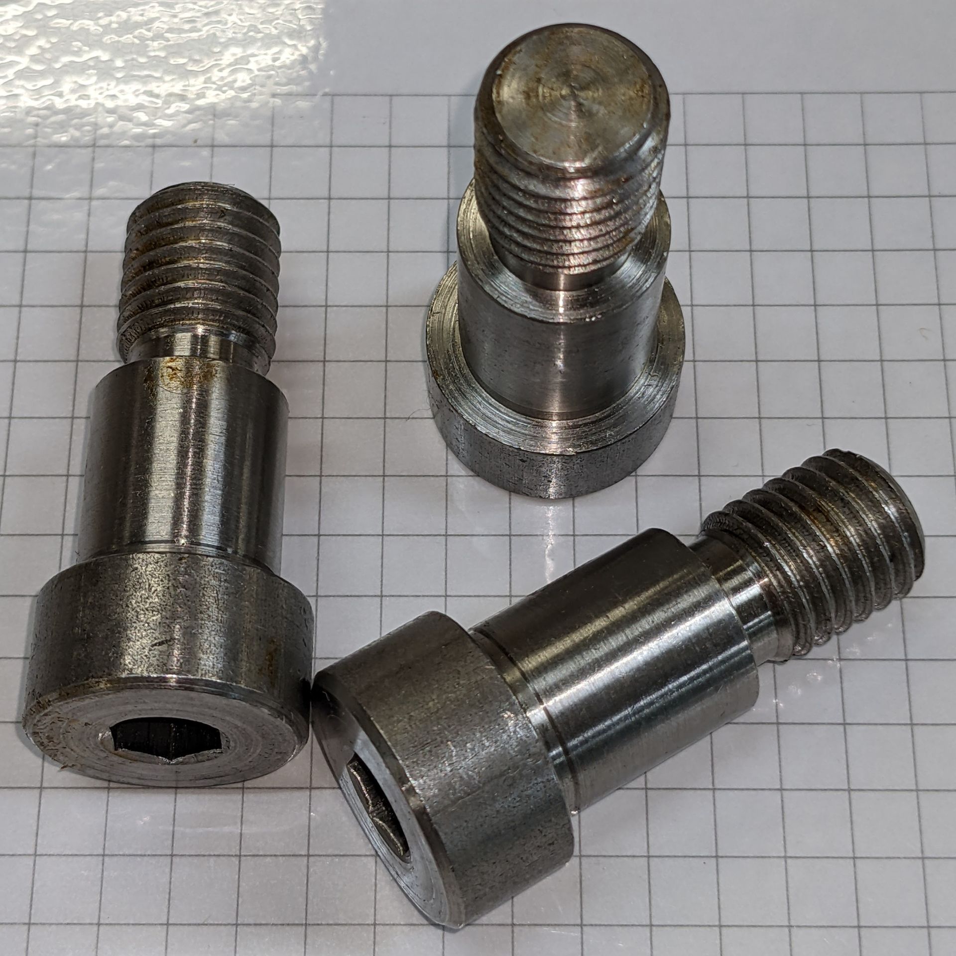 [SHOULDER BOLT] WA83858