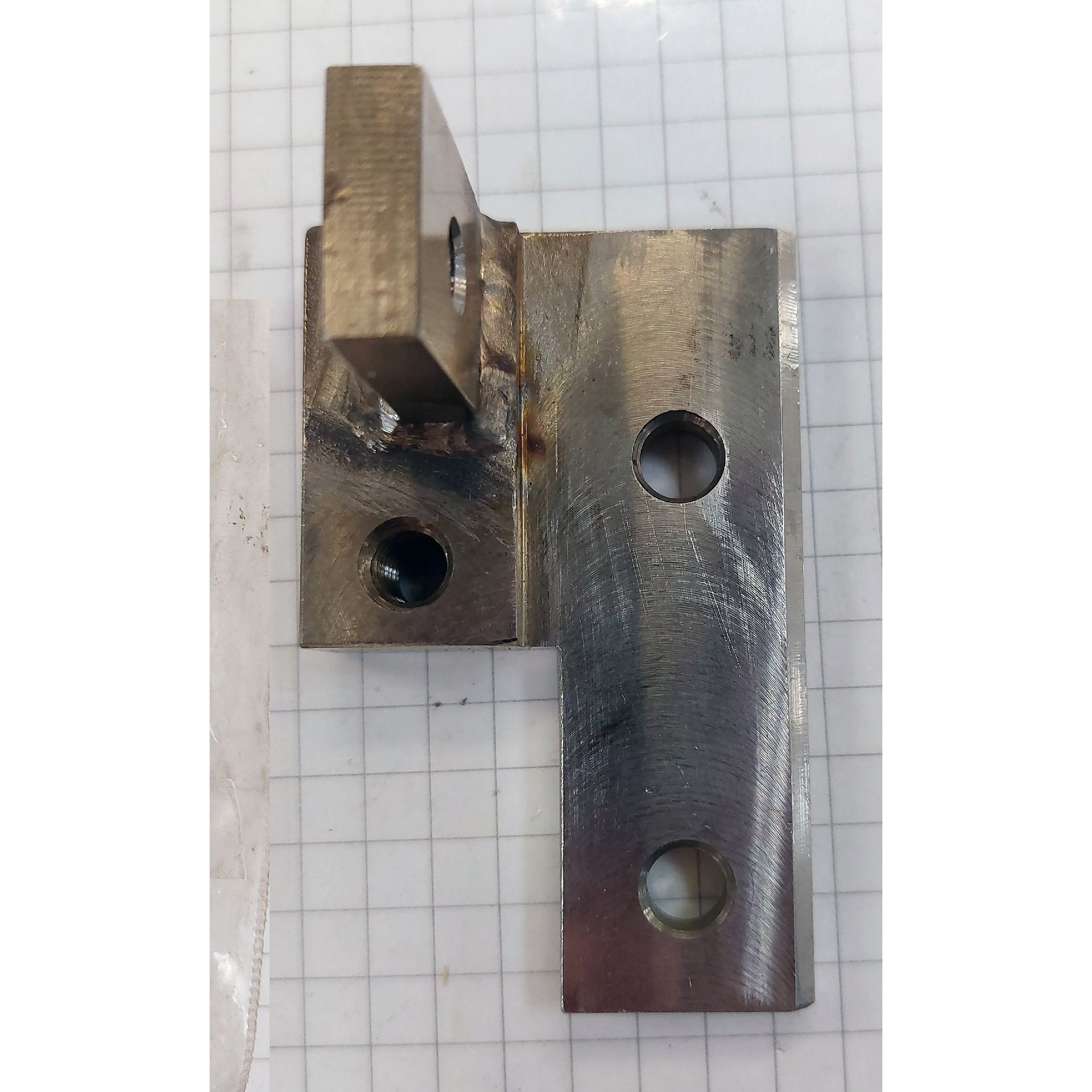 [PIVOT BRACKET] R46144